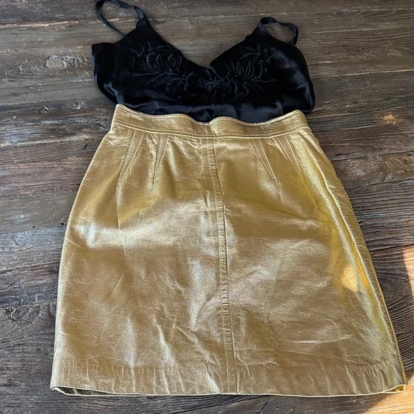 Vintage Escada 1990’s gold metallic mini pencil skirt EVC size Small (euro 38) - Picture 3 of 11